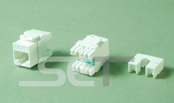 Information for Cat5e 180 Degree Patch Cable